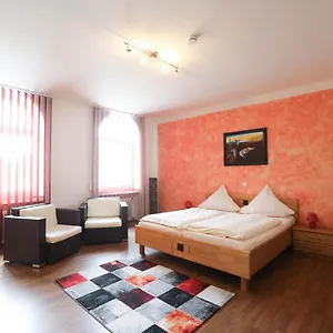 Leonardo Guest house